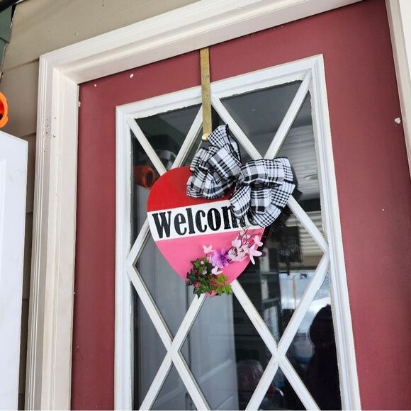 Entryway Heart Shaped Welcome Sign Wooden Floral Decoration 12 Inch Front Door - Picture 6 of 14